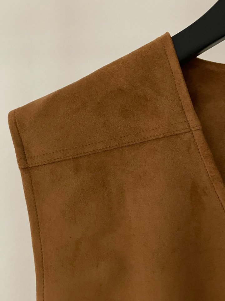 Flatgarden - Korean Women Fashion - #womensfashion - Suede Vest Wrap Skirt Set - 7