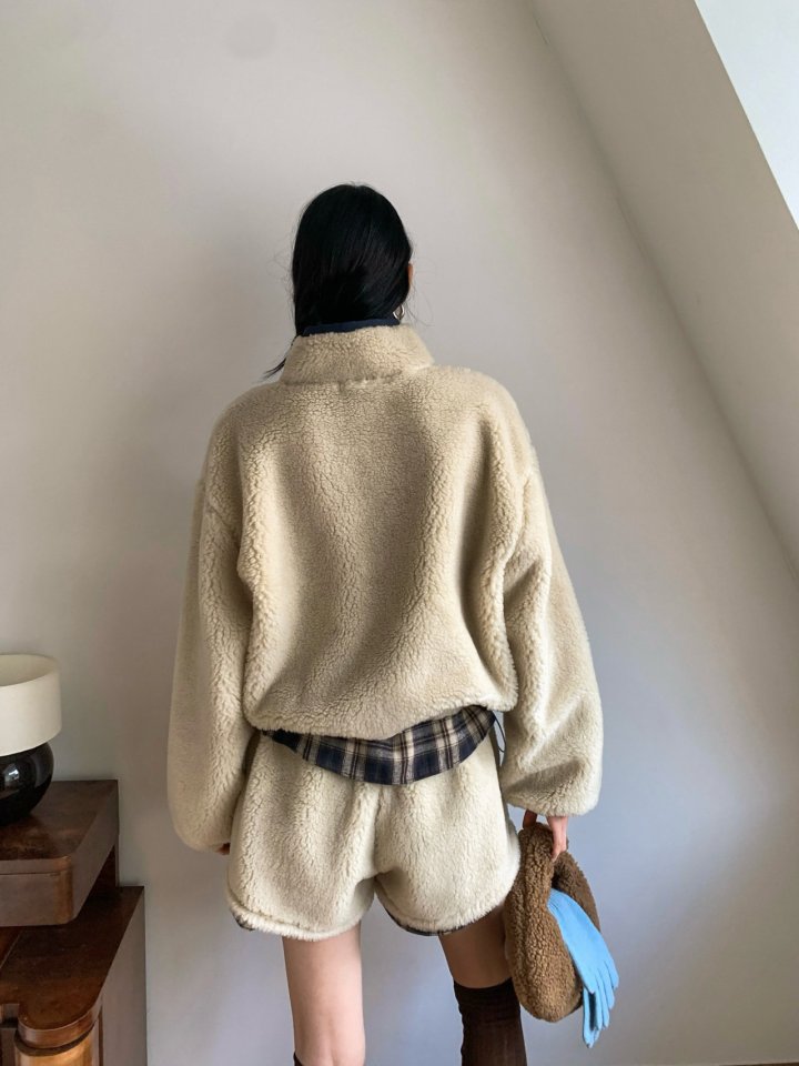 Foundation - Korean Women Fashion - #momslook - Bay Wool Check Shorts - 9