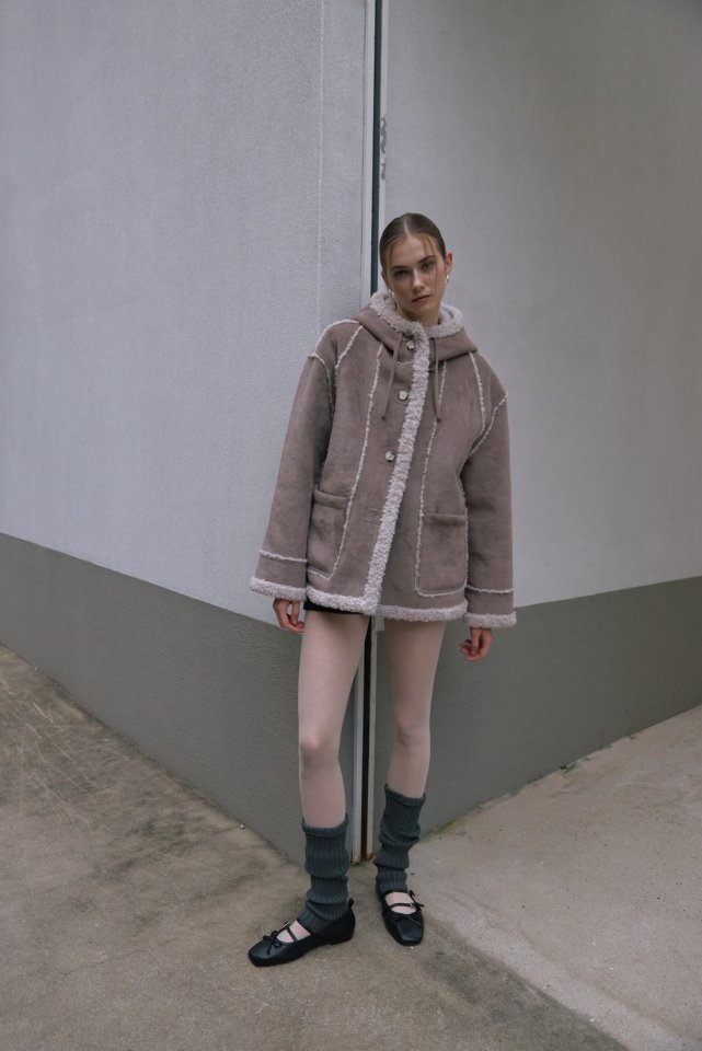 Foundation - Korean Women Fashion - #momslook - Fobiz Hooded Reversible Shearling Coat - 5