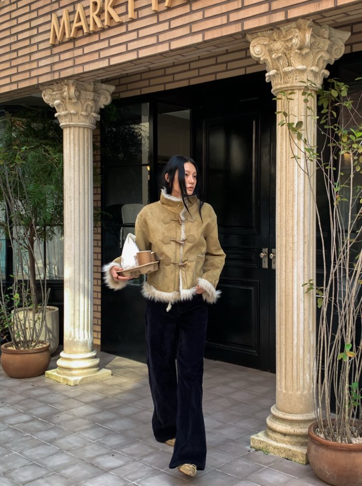 Foundation - Korean Women Fashion - #momslook - Curly Reversible Suede Shearling Coat - 6