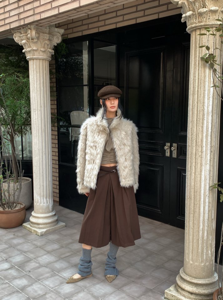 Foundation - Korean Women Fashion - #thelittlethings - D’mure Pleated Fleece Pants - 5