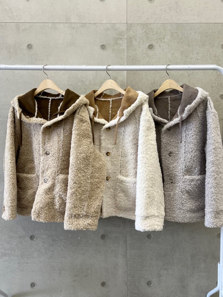 Foundation - Korean Women Fashion - #womensfashion - Fobiz Hooded Reversible Shearling Coat - 2