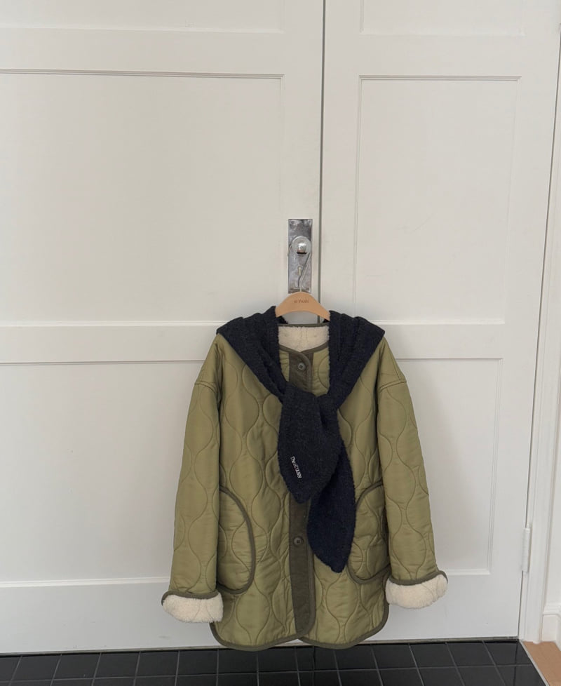 Hiyann - Korean Women Fashion - #romanticstyle - Quilted Fleece Jacket - 9