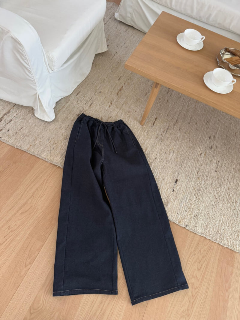 Hiyann - Korean Women Fashion - #womensfashion - Fleece Wide Banding Denim Pants - 5