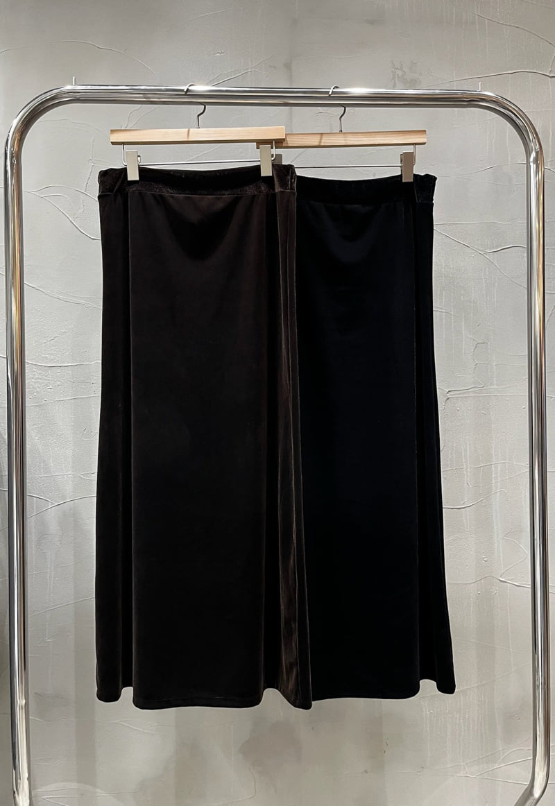 Inssense - Korean Women Fashion - #momslook - Velvet Easy Maxi Skirt - 10