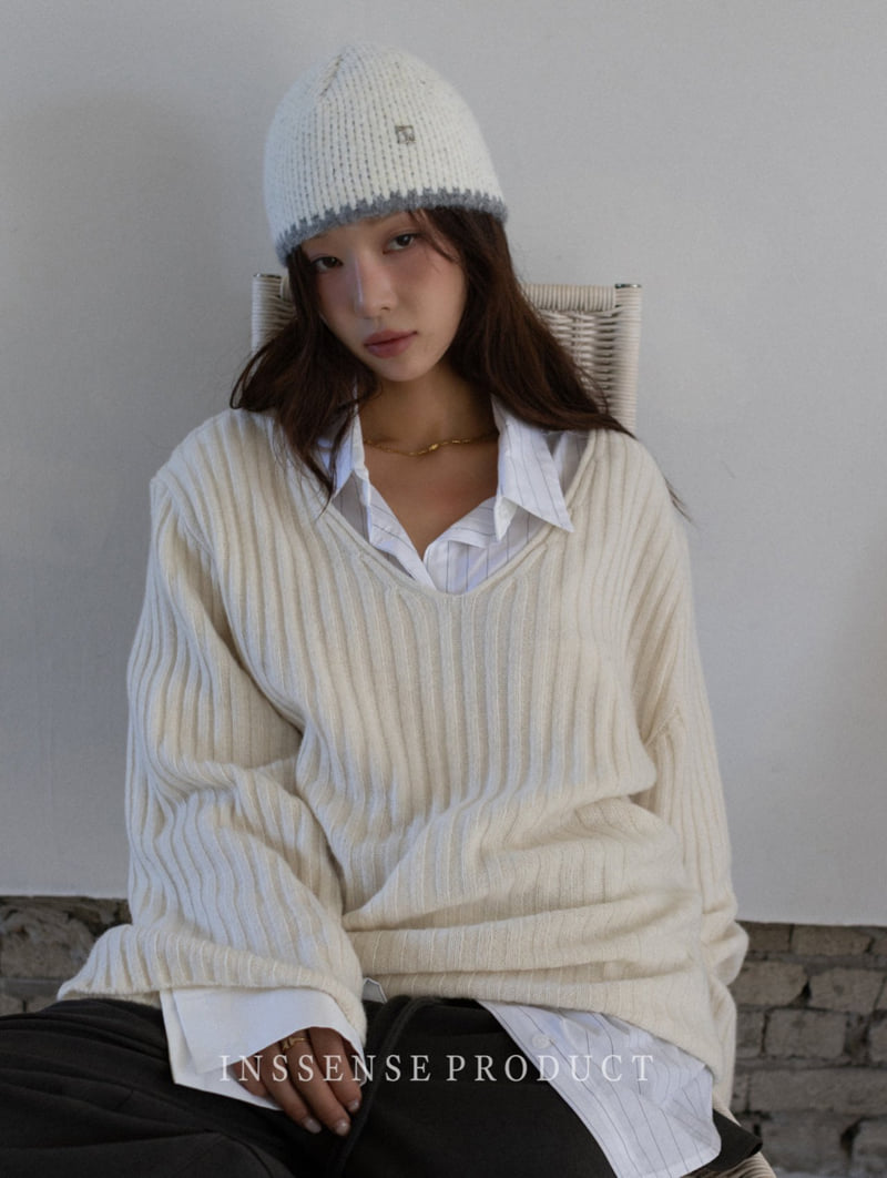 Inssense - Korean Women Fashion - #momslook - Oversized Merino Wool V Neck Knit - 2