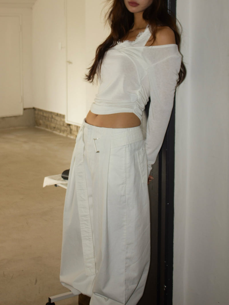 Inssense - Korean Women Fashion - #momslook - Lace Halter Layered Soft Top - 2