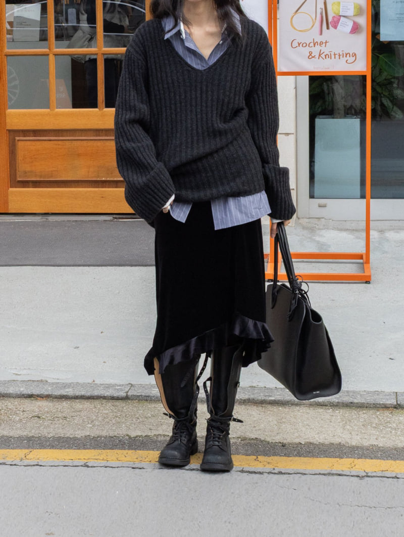 Inssense - Korean Women Fashion - #momslook - Velvet Ruffle Midi Skirt - 3