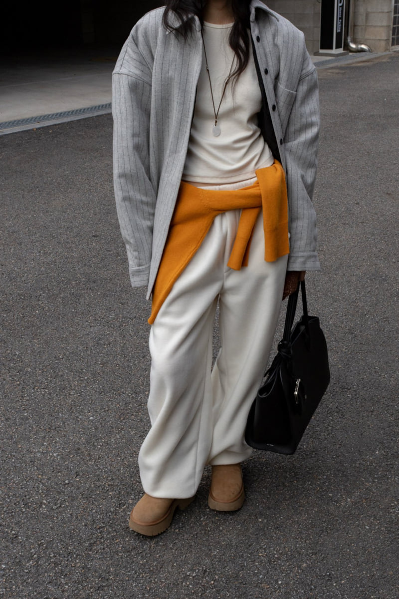 Inssense - Korean Women Fashion - #pursuepretty - Side Panel Line Detail Fleece Jogger Pants - 5