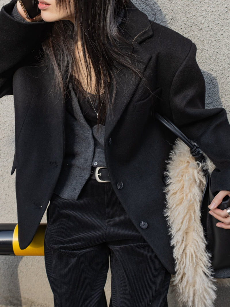 Inssense - Korean Women Fashion - #pursuepretty - Curved Sleeve Wool Blend Tailored Jacket - 2