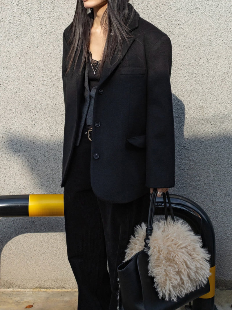 Inssense - Korean Women Fashion - #restrostyle - Curved Sleeve Wool Blend Tailored Jacket - 3
