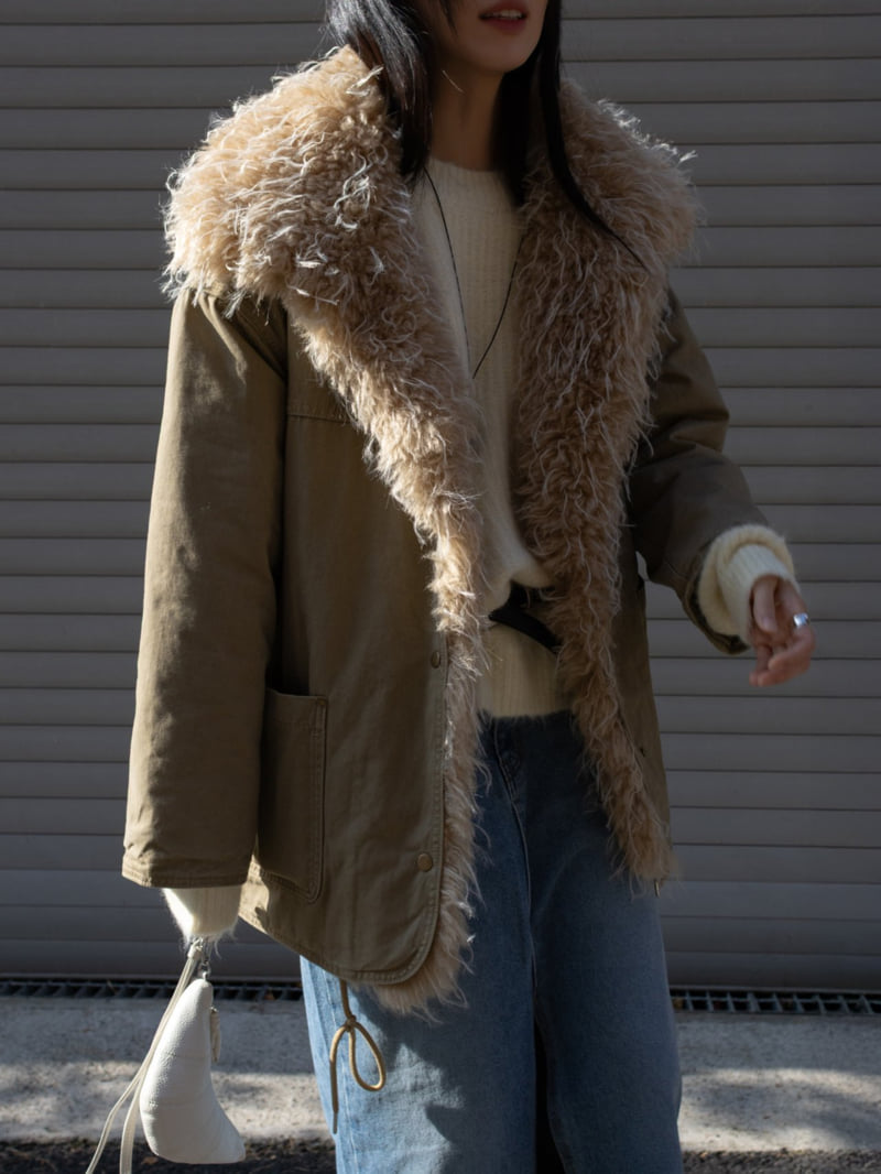 Inssense - Korean Women Fashion - #thatsdarling - Shearling Collar Washed Military Jumper - 4