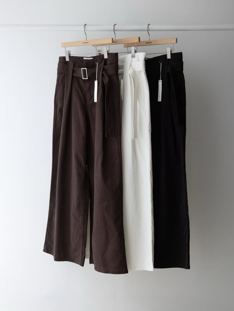 Inssense - Korean Women Fashion - #vintagekidsstyle - Premium Peach Volume Belted Wide Pants - 12