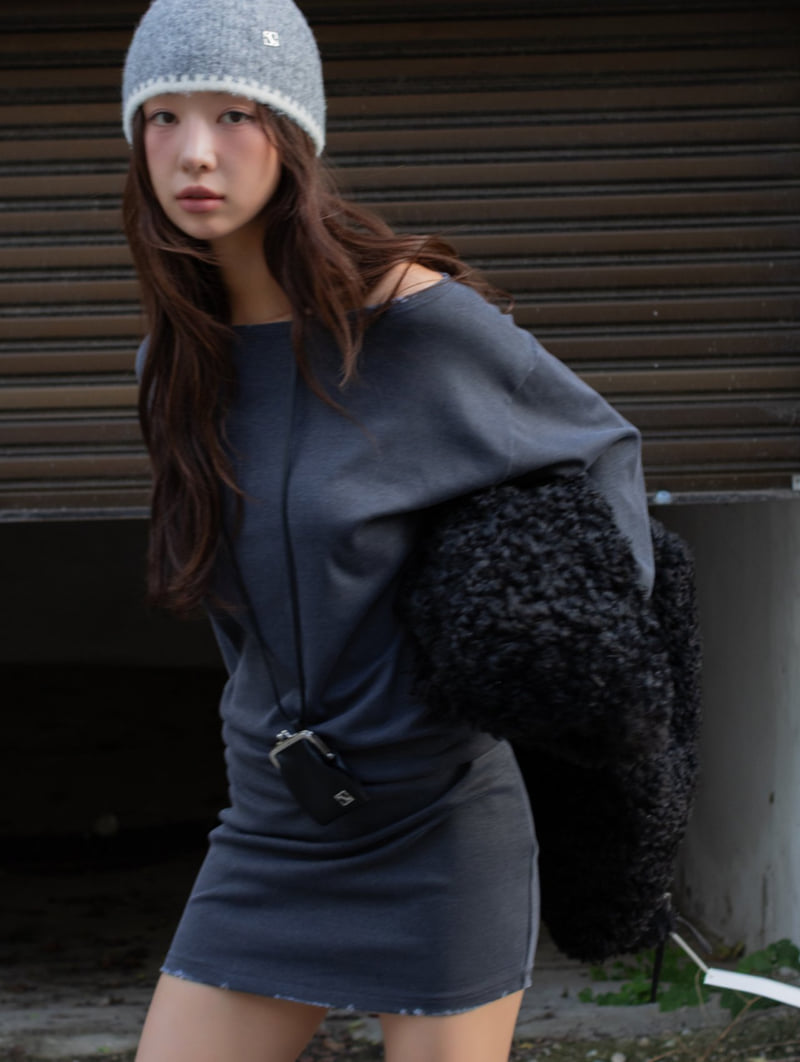 Inssense - Korean Women Fashion - #womensfashion - Trim Curly Shearling Vest - 6
