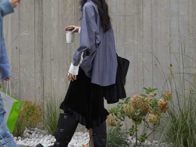 Inssense - Korean Women Fashion - #womensfashion - Oversized White Contrast Stripe Shirt - 3