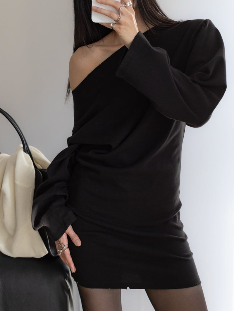 Inssense - Korean Women Fashion - #womensfashion - Pigment Damage Off Shoulder Mini One-piece - 5