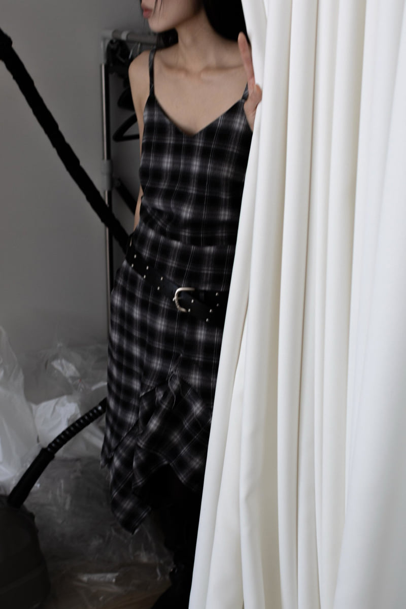 Inssense - Korean Women Fashion - #momslook - Vintage Washed Check Midi One-piece - 4