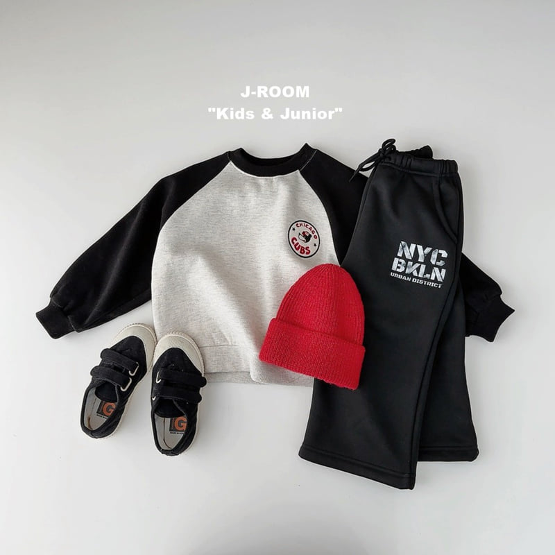 J-Room - Korean Children Fashion - #magicofchildhood - Chicago Raglan Sweatshirt - 7