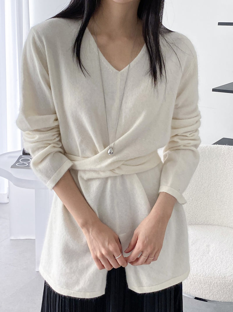 J dew - Korean Women Fashion - #womensfashion - Raccoon Angora Cross Slit Long Knit - 4