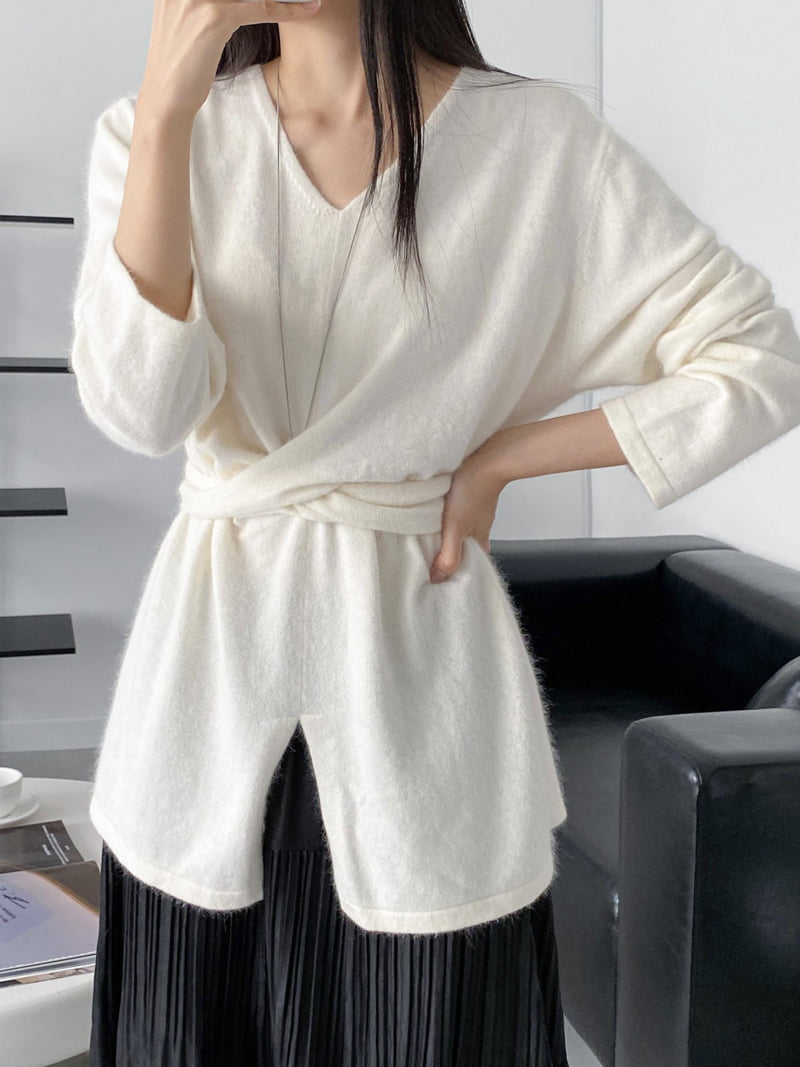 J dew - Korean Women Fashion - #restrostyle - Raccoon Angora Cross Slit Long Knit - 11