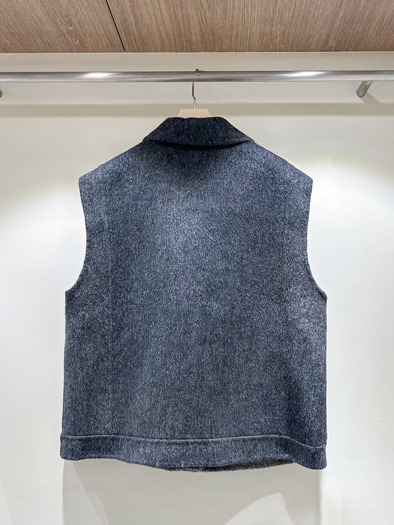 J dew - Korean Women Fashion - #romanticstyle - Reversible Handmade Vest - 7