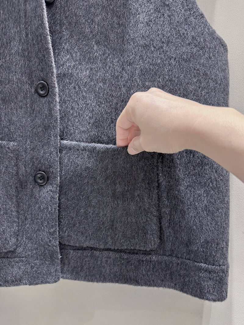 J dew - Korean Women Fashion - #thelittlethings - Reversible Handmade Vest - 10