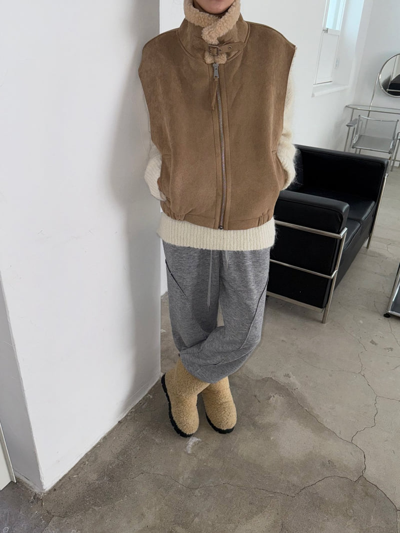 Jade Market - Korean Women Fashion - #momslook - Belted Shearling Vest - 12