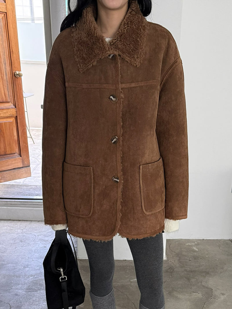 Jade Market - Korean Women Fashion - #momslook - Collar Reversible Shearling Coat - 6