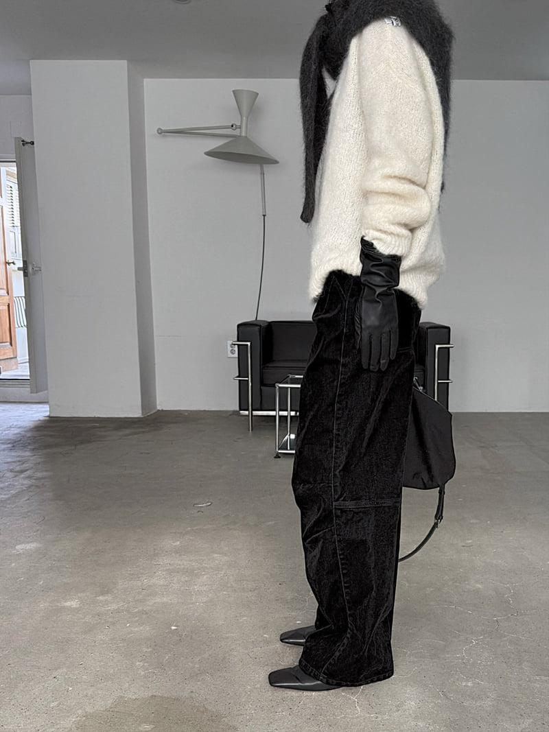 Jade Market - Korean Women Fashion - #womensfashion - Cool Dust Velvet Pants - 6