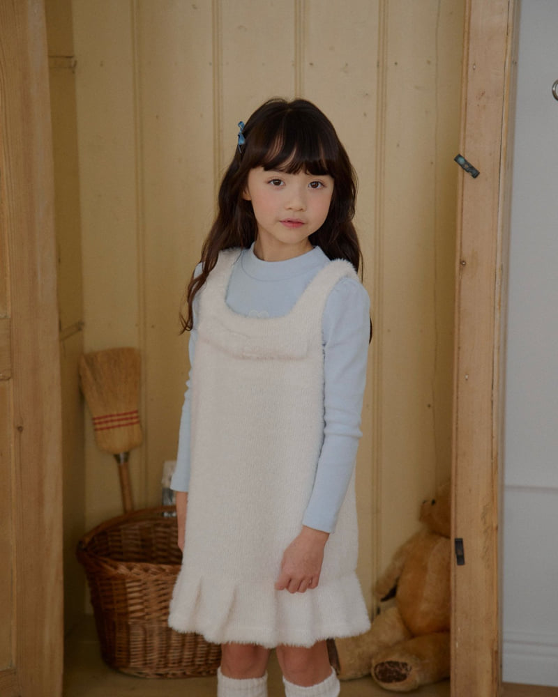 Lago - Korean Children Fashion - #kidsstore - Heart Half Turtleneck Tee - 10
