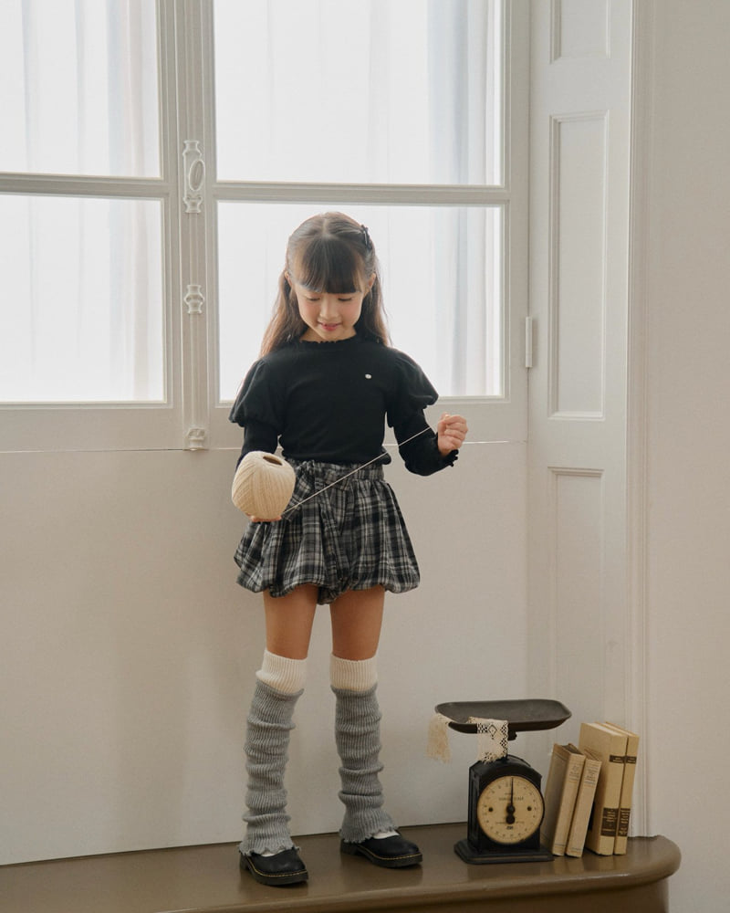 Lago - Korean Children Fashion - #prettylittlegirls - Ribbon Balloon Half Pants - 8