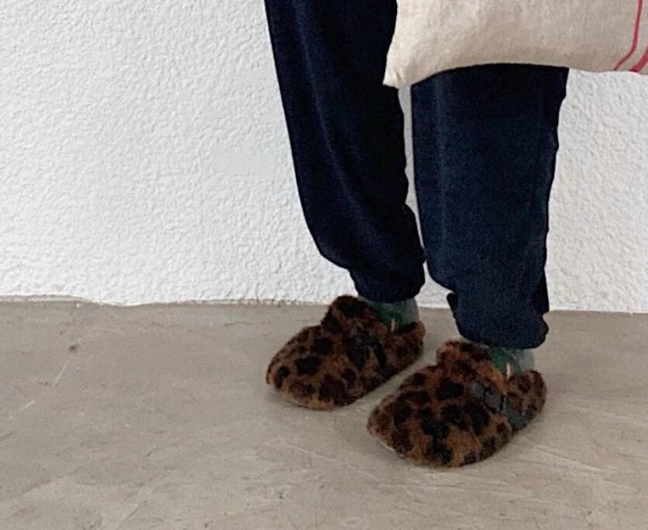 Lagrass - Korean Women Fashion - #momslook - Leopard Shoes