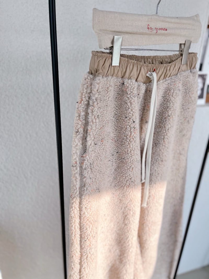 Lagrass - Korean Women Fashion - #momslook - Neps Fleece Pants - 9