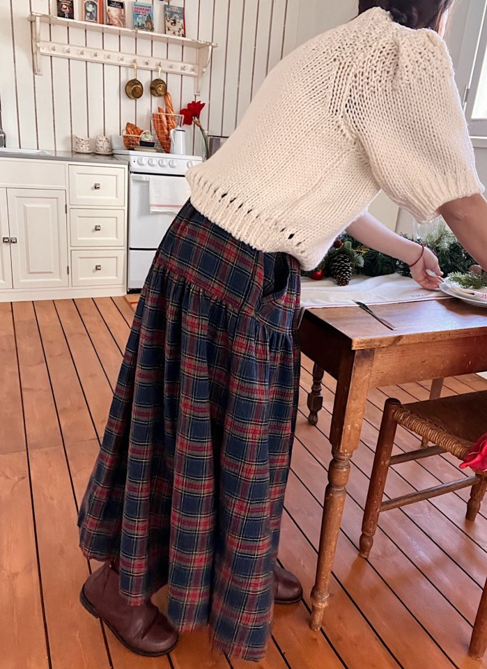 Lagrass - Korean Women Fashion - #restrostyle - Illu Check Skirt - 9