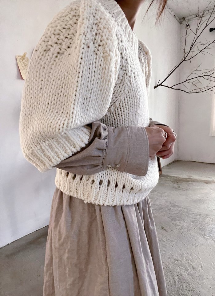 Lagrass - Korean Women Fashion - #romanticstyle - Puff Round Knit - 3