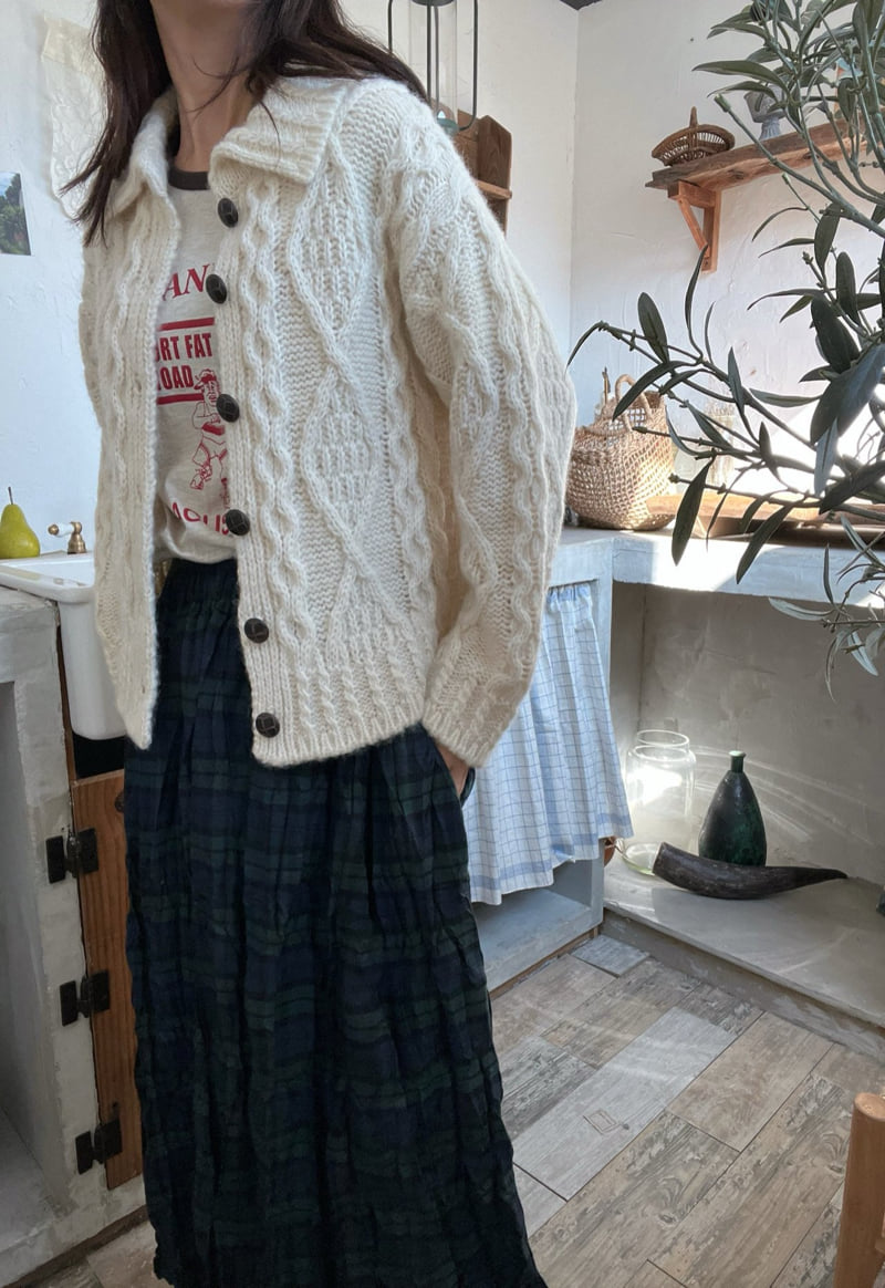 Lagrass - Korean Women Fashion - #womensfashion - A Cable Cardigan - 12