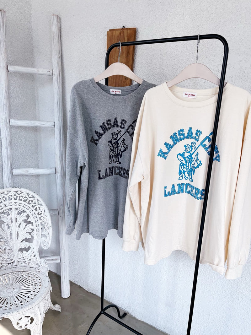 Lagrass - Korean Women Fashion - #womensfashion - Lancers Tee - 12