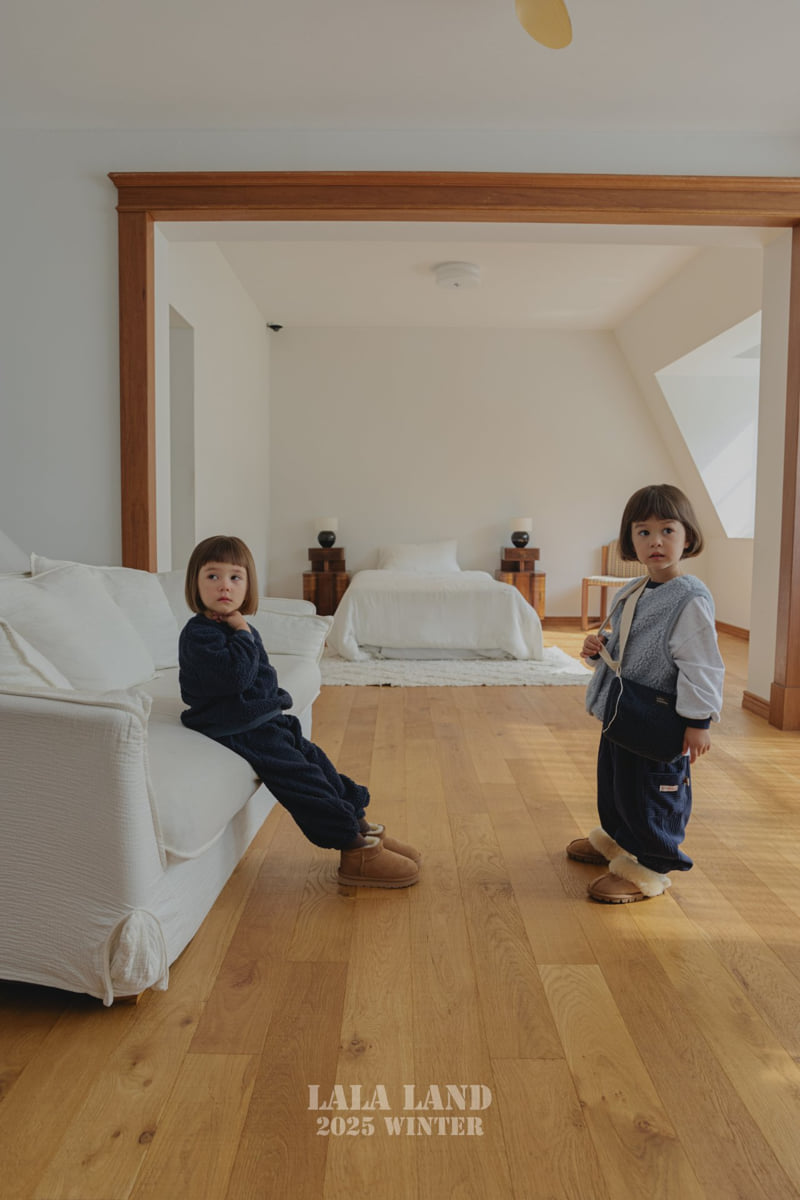 Lalaland - Korean Baby Fashion - #babyoninstagram - Fluffy Sweatshirt - 4