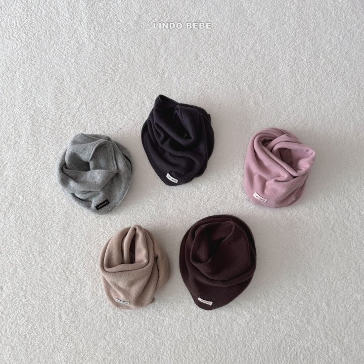 Lindo - Korean Baby Fashion - #babyoninstagram - Bebe Triangle Scarf