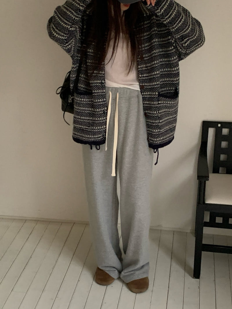 Logarden - Korean Women Fashion - #momslook - Loose Pocket Cardigan - 2