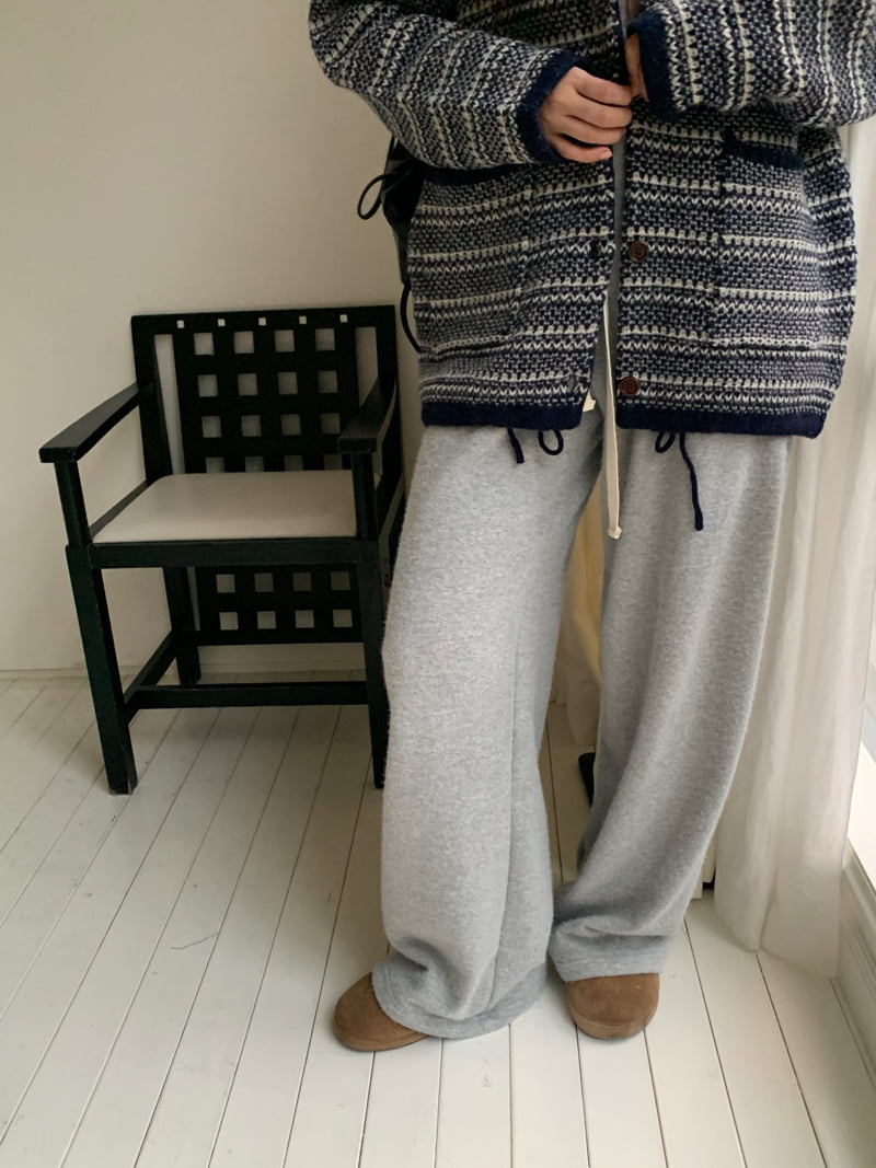 Logarden - Korean Women Fashion - #womensfashion - Loose Pocket Cardigan - 4