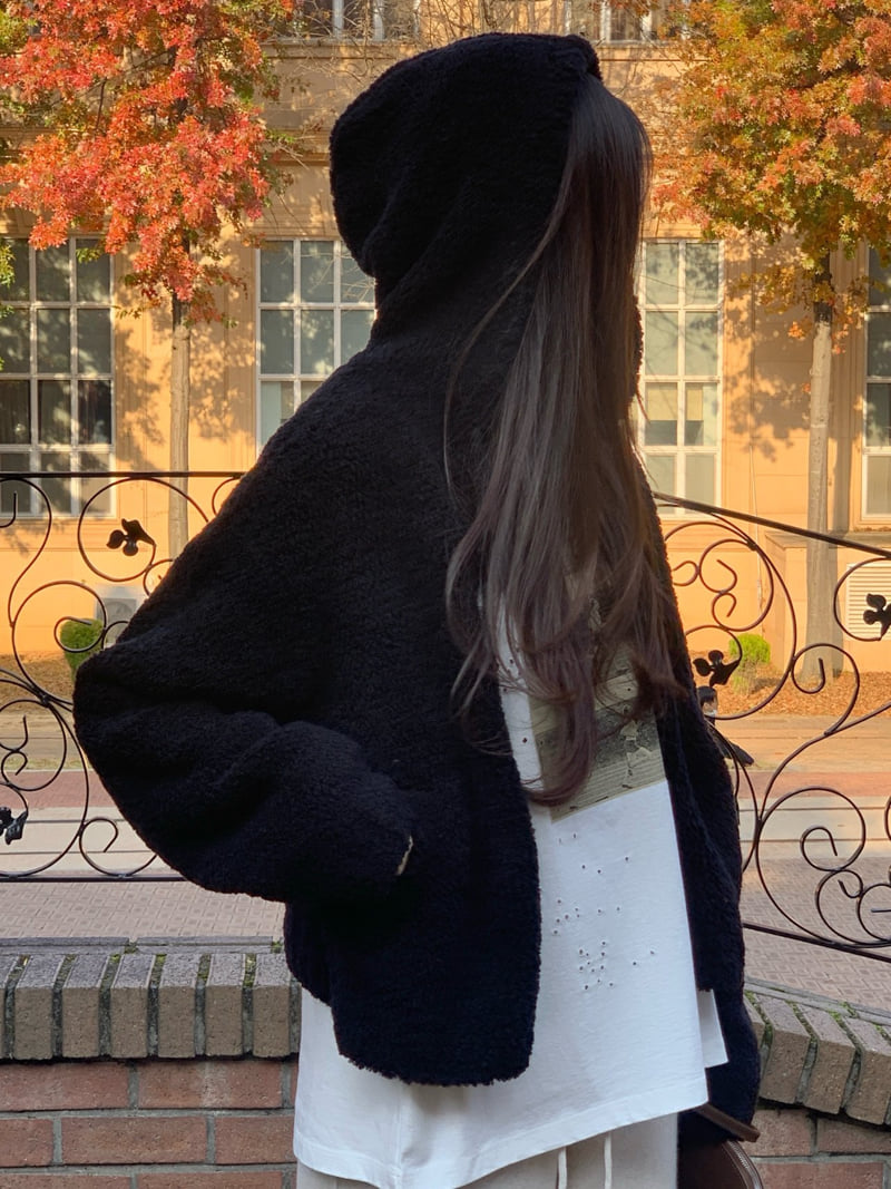 Logarden - Korean Women Fashion - #thatsdarling - Runner Tee - 5