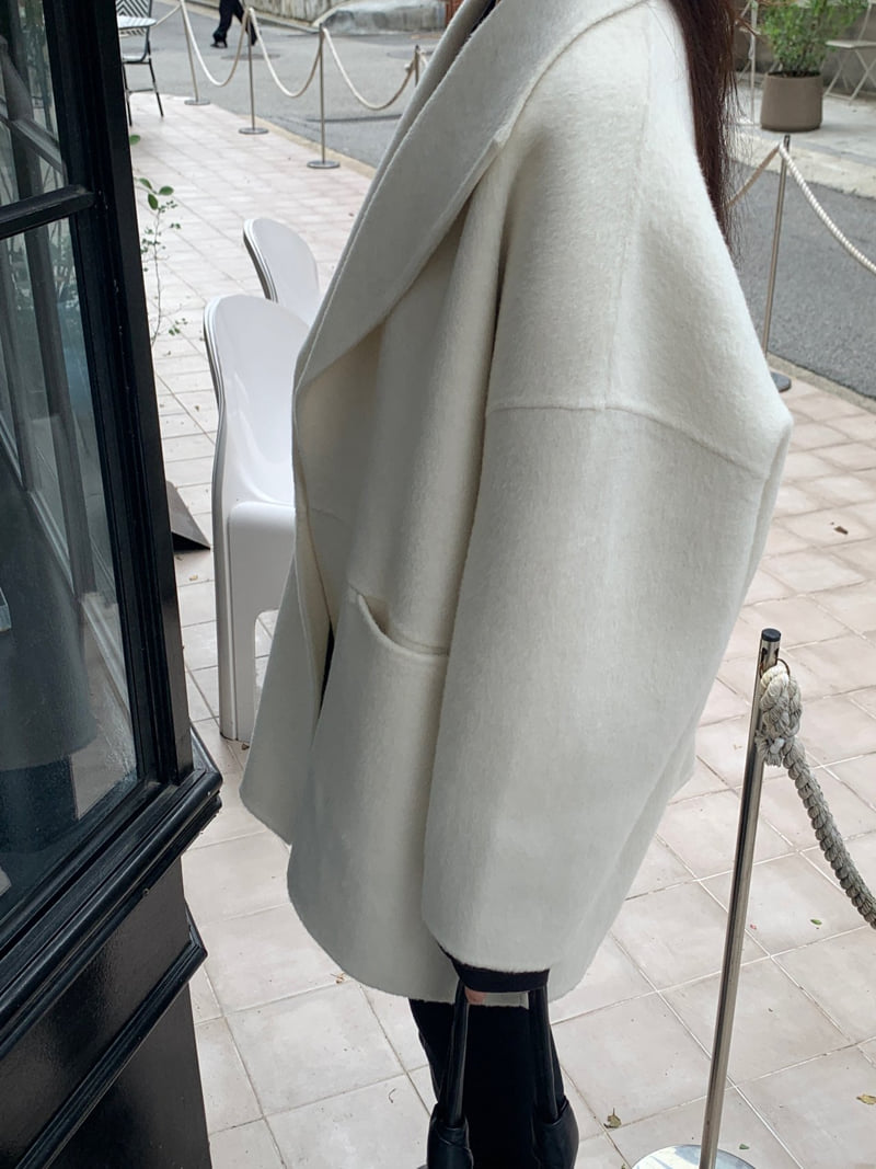 Logarden - Korean Women Fashion - #womensfashion - Yak Wool Half Coat - 2
