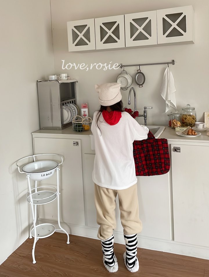 Love Rosie - Korean Children Fashion - #designkidswear - Hood Finger Warmer Tee - 2
