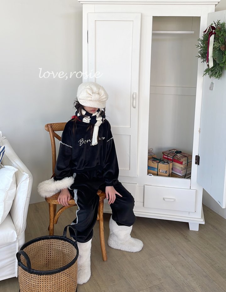 Love Rosie - Korean Children Fashion - #littlefashionista - Bonjour Velvet Fleece Set - 8