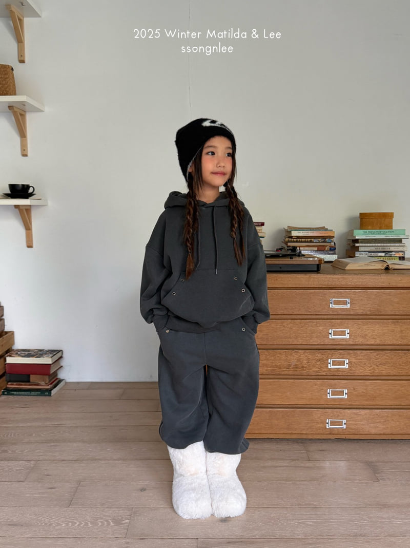 Matilda & Lee - Korean Children Fashion - #Kfashion4kids - Eyelet Pig Pants - 11
