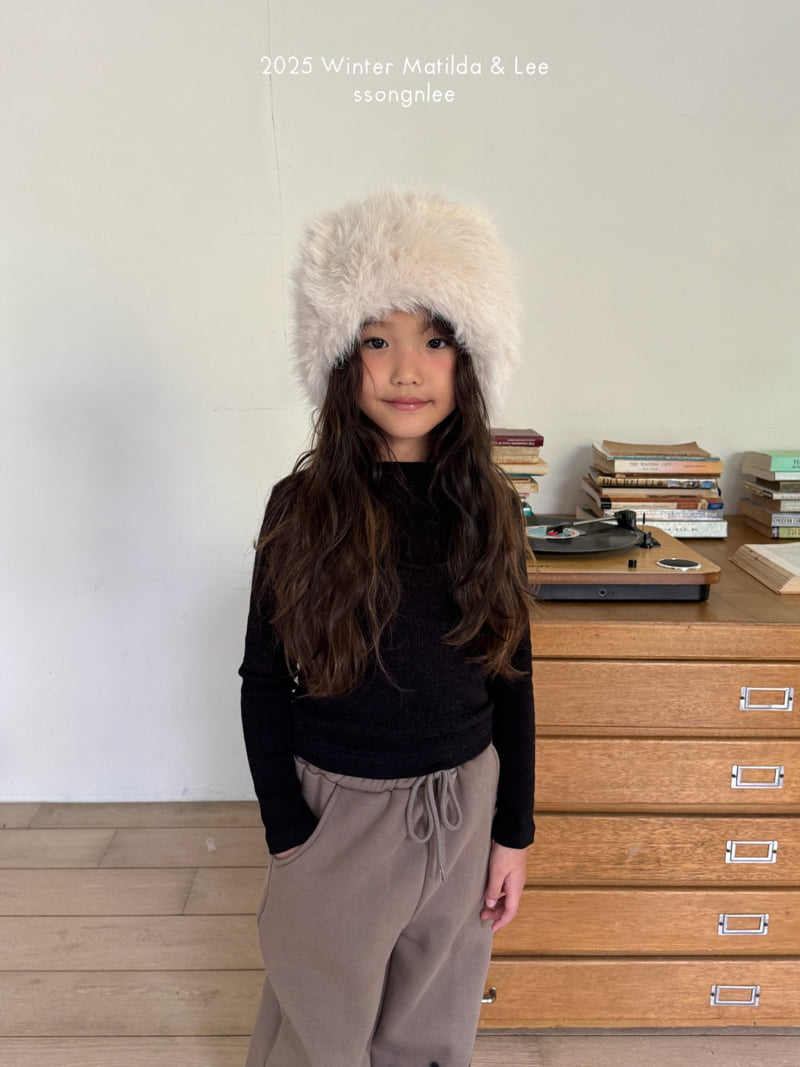 Matilda & Lee - Korean Children Fashion - #childofig - Winter Basic Tee - 3