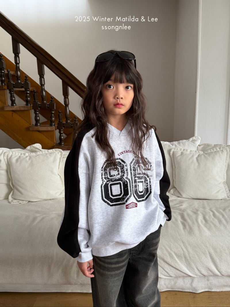 Matilda & Lee - Korean Children Fashion - #kidsstore - Vintage V Neck Sweatshirt - 8