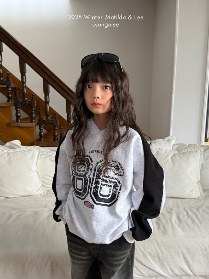 Matilda & Lee - Korean Children Fashion - #stylishchildhood - Vintage V Neck Sweatshirt