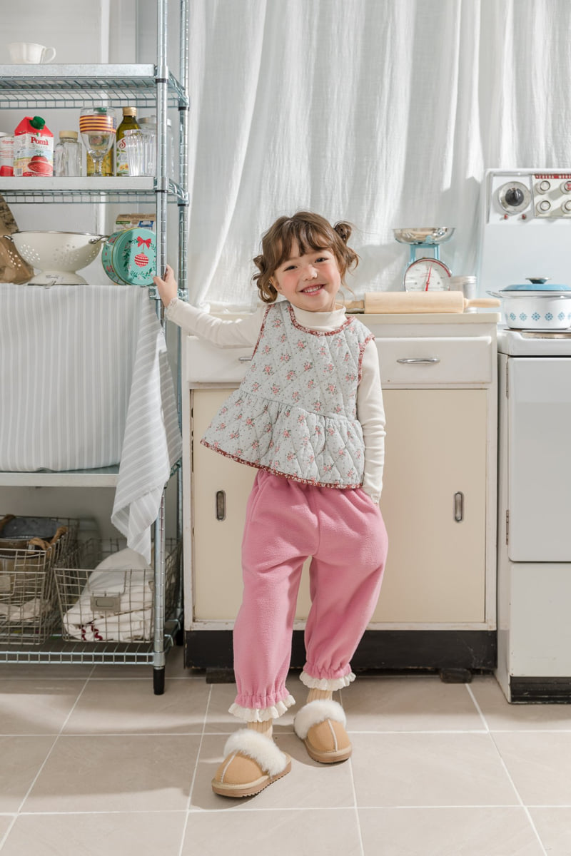 Milk Powder - Korean Children Fashion - #childofig - Mochi Quilted Vest - 6